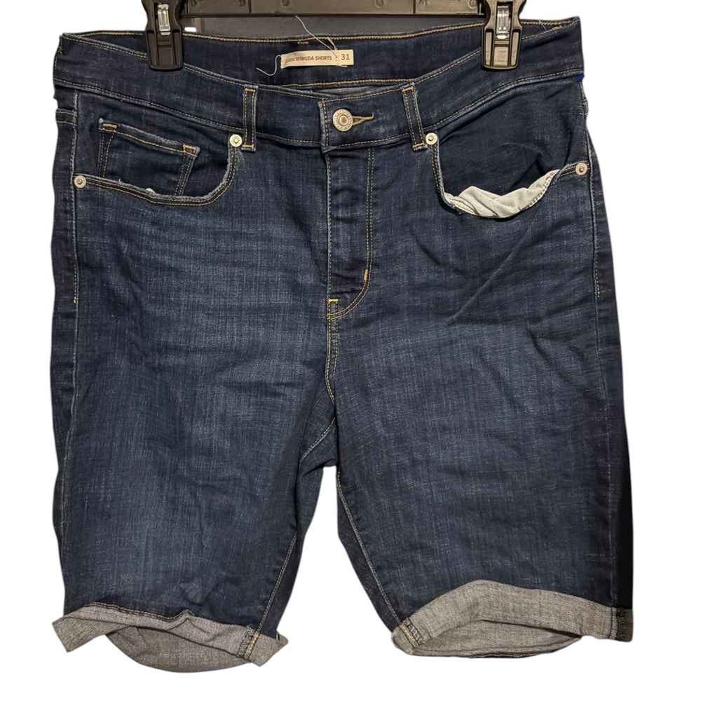 Levi’s classic Bermuda shorts dark wash size 31